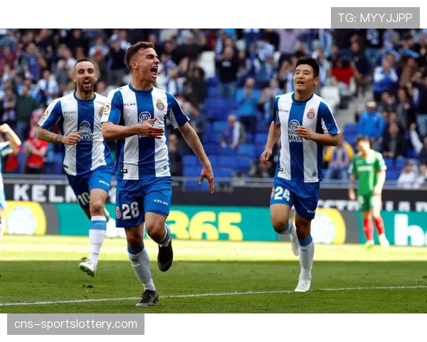 西班牙警方破获一起涉及西甲球员的非法赌博案,一名现役球员被传唤 西班牙警方破获一起涉及西甲球员的非法赌博案,一名现役球员被传唤