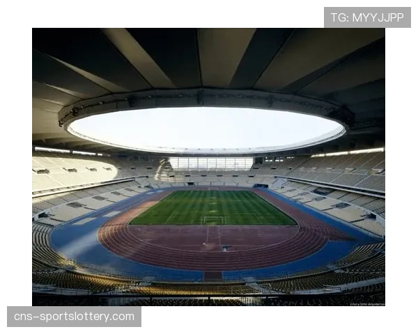 为满足欧足联要求,罗马俱乐部提交奥林匹克球场翻新修正方案 为满足欧足联要求,罗马俱乐部提交奥林匹克球场翻新修正方案